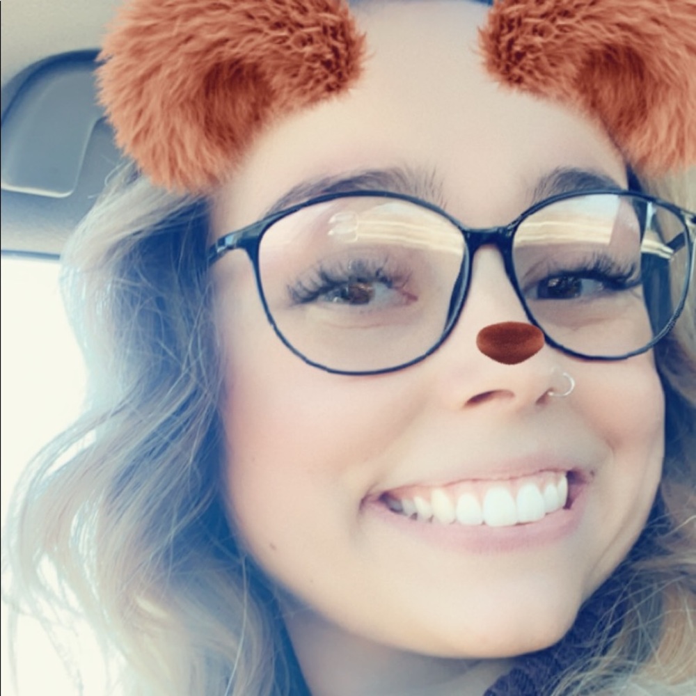 Meet your Posher, Sara